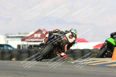 media/Feb-12-2022-SoCal Trackdays (Sat) [[3b21b94a56]]/Turn 16 (125pm)/